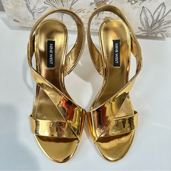 Nine West Golden Itzel dress mirrored sandals size 8 No Box - Picture 8 of 15